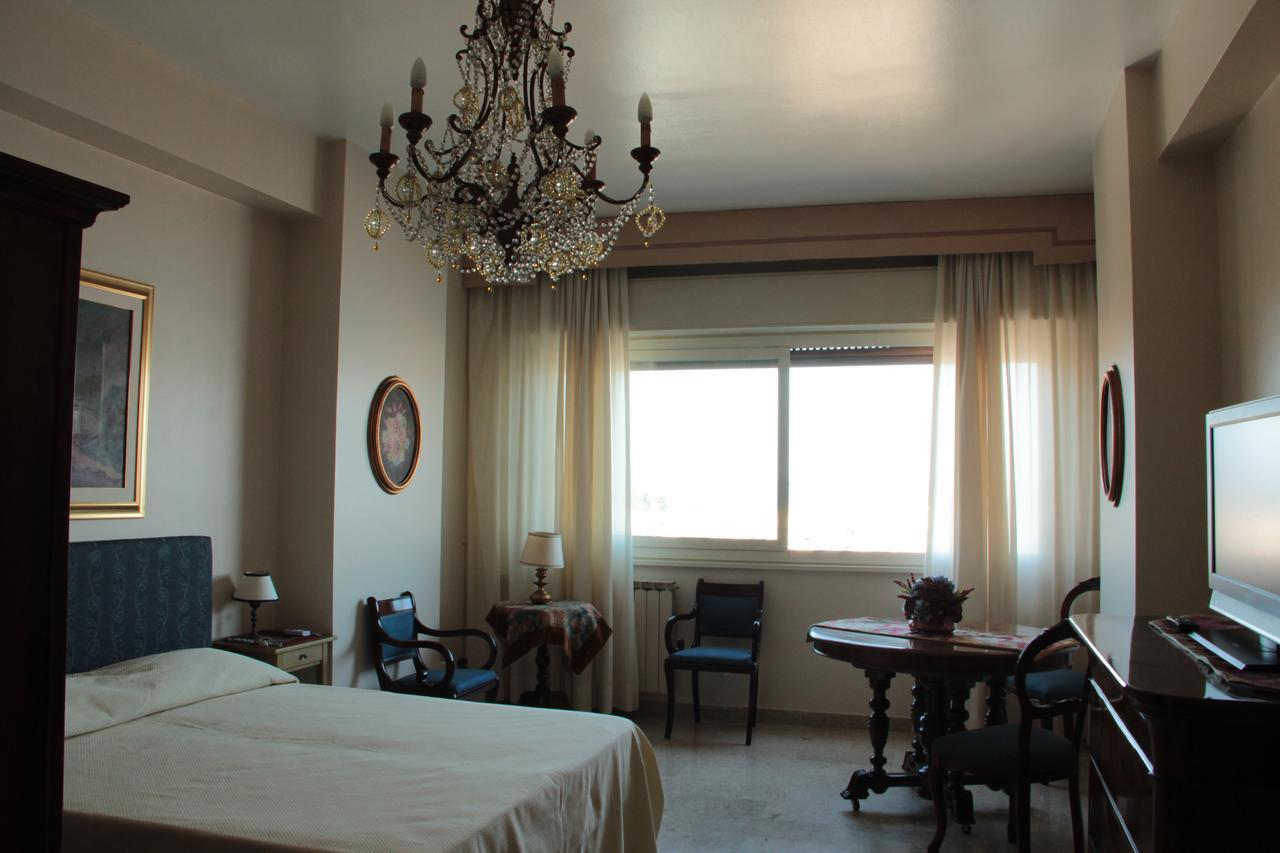 B.&B Margaret'S House Bed & Breakfast Milazzo Ngoại thất bức ảnh